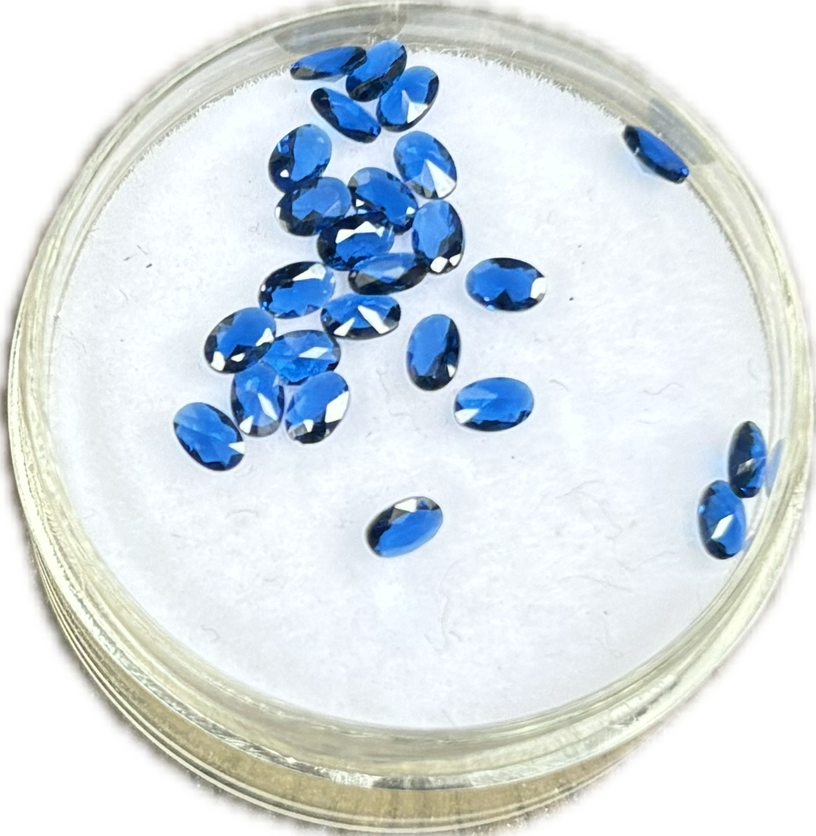 Deep Blue Lab Spinel Ovals (pack of 5)